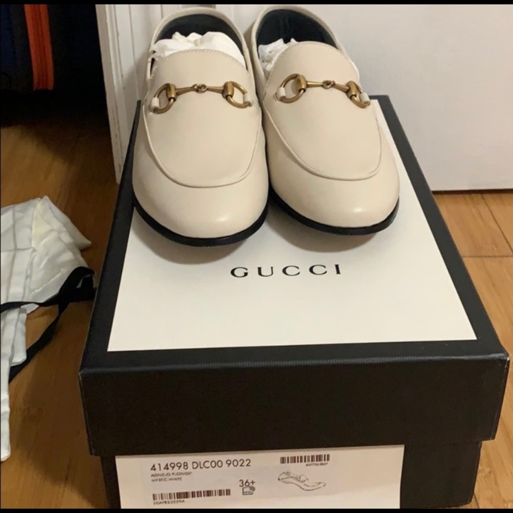 🌟🌟SOLD🌟🌟Gucci Leather Horsebit loafer